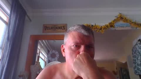 marriedguyold online show from May 28, 4:26 pm