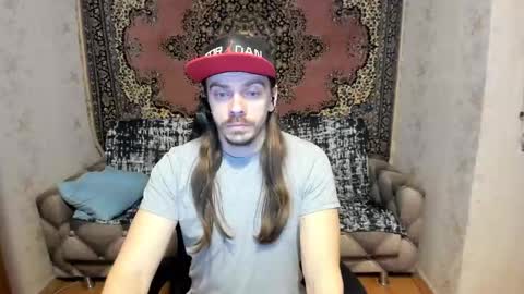 Alan online show from March 1, 8:10 pm