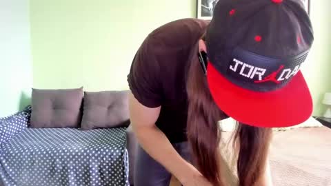 Alan online show from April 14, 9:59 am