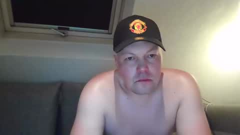 mars0481 online show from December 14, 1:39 am