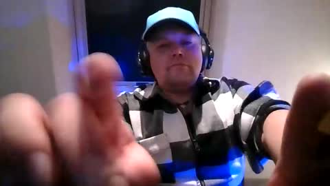 mars0481 online show from October 13, 7:52 am