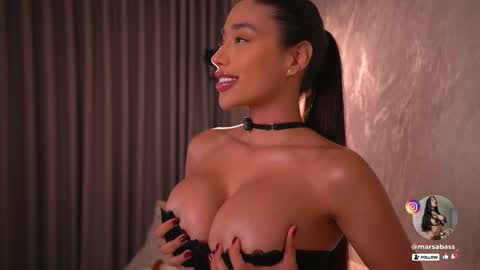     online show from October 22, 12:27 pm