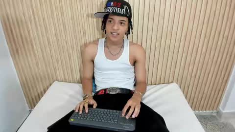 MARSHALL online show from October 3, 2:14 pm