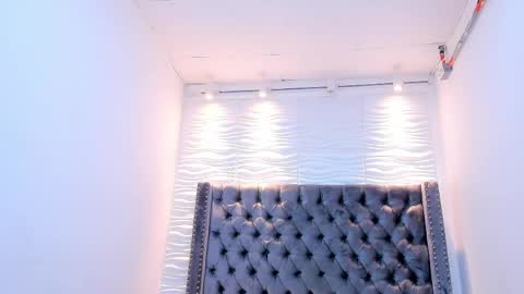 MARSHALL online show from April 22, 1:34 pm