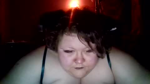 Snapshot of marshallmarx517 chatting on December 3, 11:47 pm marshallmarx517 online show from December 3, 11:47 pm