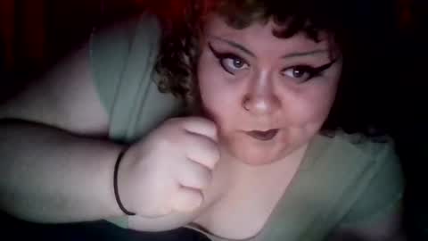 Snapshot of marshallmarx517 chatting on April 25, 12:13 am marshallmarx517 online show from April 25, 12:13 am