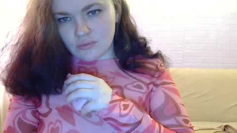 Snapshot of marshmellowsofia chatting on June 23, 4:43 am marshmellowsofia online show from June 23, 4:43 am