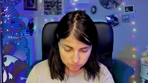 martaedams online show from January 13, 6:18 am