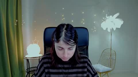 martaedams online show from February 3, 6:40 am