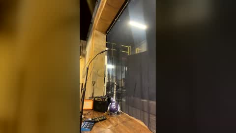 martcb1313 online show from April 20, 4:10 pm