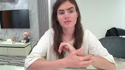 marthabarens online show from May 14, 7:26 am