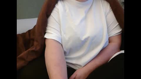 Snapshot of marthabriest chatting on March 6, 8:08 am Martha online show from March 6, 8:08 am