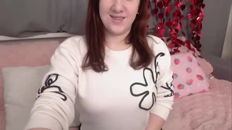 Snapshot of marthasimons chatting on February 11, 5:23 am Martha online show from February 11, 5:23 am