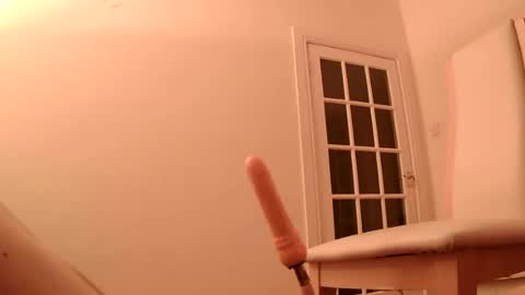 Snapshot of marthinez3 chatting on August 8, 12:02 am a online show from August 8, 12:02 am