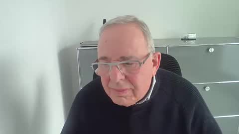 martin_1947 online show from February 1, 12:26 pm