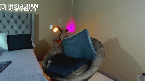 Snapshot of martin_colby05 chatting on October 3, 10:51 pm ONLYFANS Sotoandres modelo independiente online show from October 3, 10:51 pm