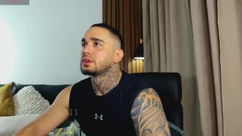 Snapshot of martin_colby05 chatting on May 8, 9:42 pm ONLYFANS Sotoandres modelo independiente online show from May 8, 9:42 pm