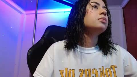 Snapshot of martina3120 chatting on June 25, 6:45 pm 100 explicit here. follow online show from June 25, 6:45 pm