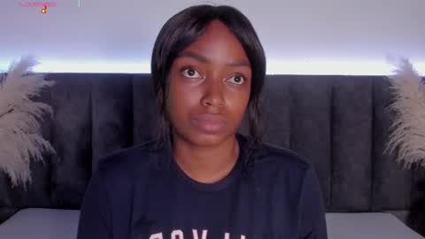 Snapshot of martina_jackson_ chatting on September 12, 8:09 pm Laura online show from September 12, 8:09 pm