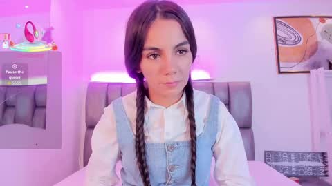 Martina online show from September 19, 1:01 pm