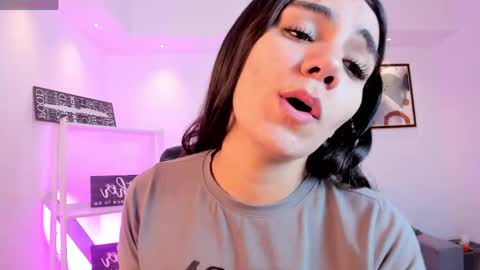 Martina online show from April 15, 2:24 pm