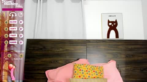 Snapshot of martina_miiller chatting on February 16, 12:43 pm martina mIIler online show from February 16, 12:43 pm