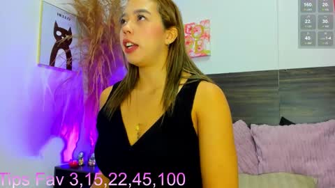 Snapshot of martina_miiller chatting on October 22, 12:16 pm martina mIIler online show from October 22, 12:16 pm