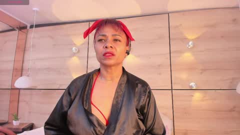 martina touss  online show from April 8, 12:38 pm