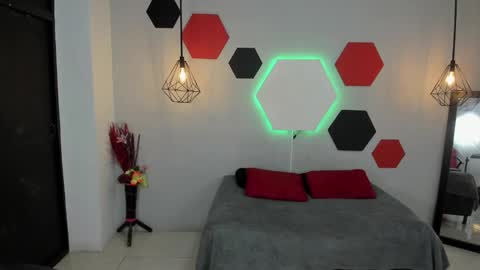 Snapshot of martinaclark chatting on March 9, 7:45 am Martina online show from March 9, 7:45 am