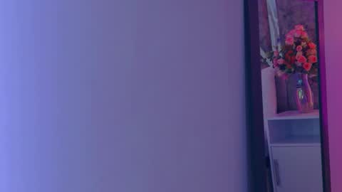 Martina Garcia online show from October 10, 7:02 pm