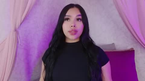 Snapshot of martinagarcia__ chatting on July 23, 7:34 pm Martina Garcia online show from July 23, 7:34 pm