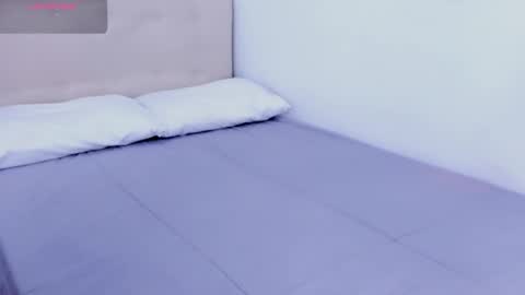 martina rizzi online show from September 18, 4:14 am