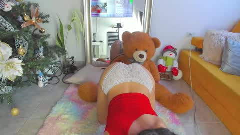 ...  ... online show from December 26, 4:47 pm