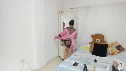 ...  ... online show from March 17, 11:13 am