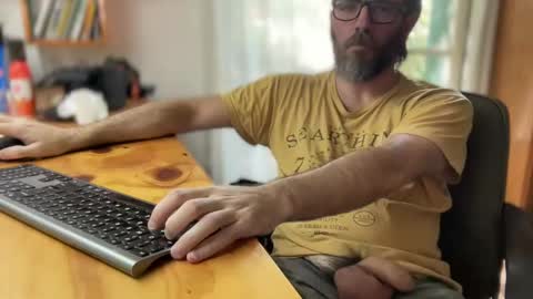 Martincito online show from December 15, 6:37 pm