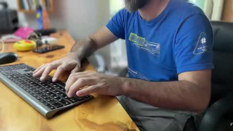 Martincito online show from December 23, 1:35 pm