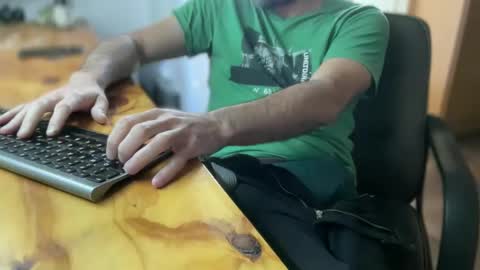 Martincito online show from September 10, 1:55 pm