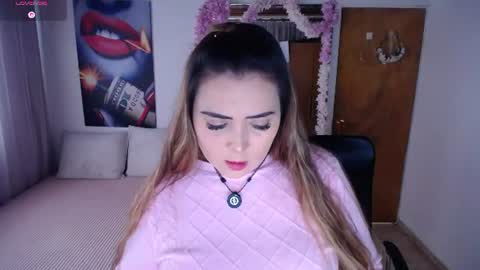 Snapshot of martiniella chatting on July 23, 9:57 pm Antonella Martini online show from July 23, 9:57 pm