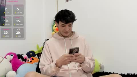 Martin online show from March 10, 3:28 pm