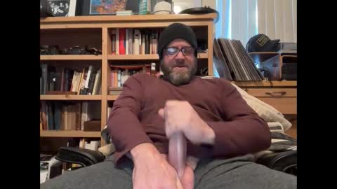 martinstolcris online show from December 4, 5:22 pm