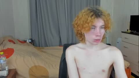 martintw_17 online show from July 20, 11:18 pm