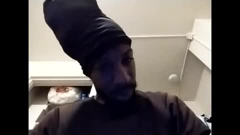 Snapshot of marty74841 chatting on February 11, 3:17 pm marty74841 online show from February 11, 3:17 pm