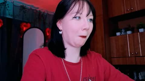 Nancy online show from February 21, 2:18 pm