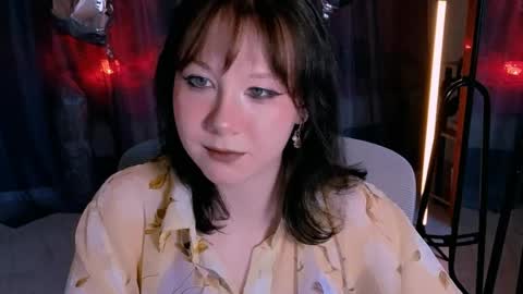 Snapshot of marty_bree chatting on June 4, 5:19 pm Nancy online show from June 4, 5:19 pm
