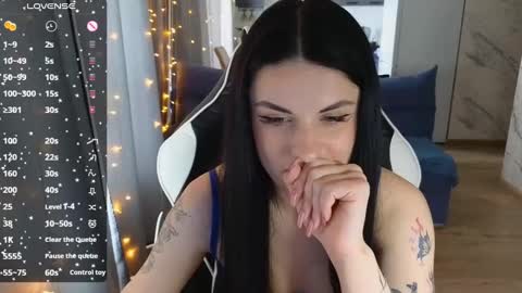 Snapshot of mary___moore chatting on March 6, 7:57 am Maria online show from March 6, 7:57 am