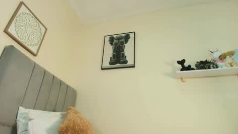 mary_cute9 online show from April 7, 12:27 pm