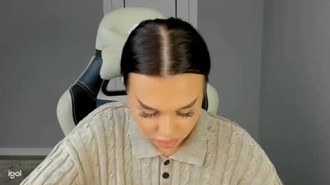 mary_jain13 online show from October 22, 1:44 pm