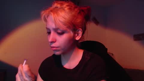                      100   online show from November 27, 7:43 am