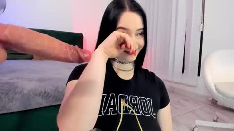 Mary online show from February 15, 7:38 am