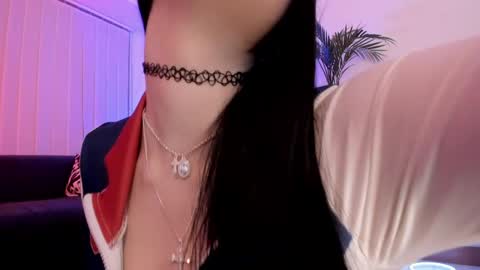 Mary online show from April 8, 6:35 am